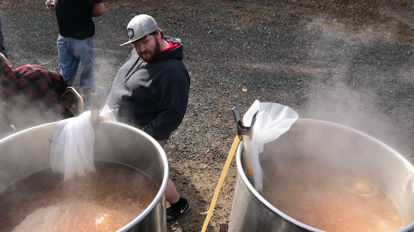 Homebrewing and beer event photo